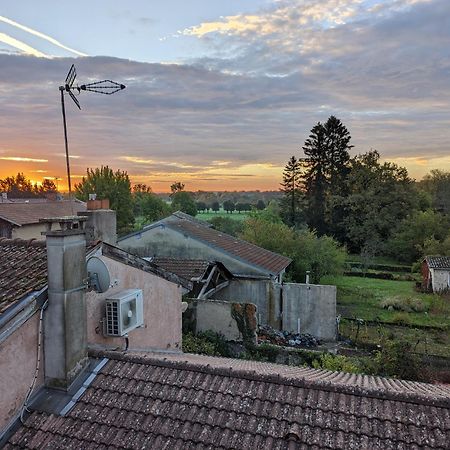 Апартаменти Le Cinoche, Cocon Sous Les Toits Пон-де-Во Екстер'єр фото